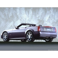 Cadillac XLR  (8 .)