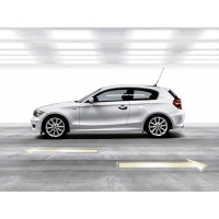 BMW 1-       