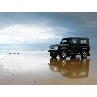 Land Rover Defender    ,   