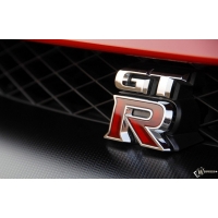 Nissan GT-R logo    