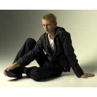 Alex Pettyfer картинки, заставки рабочего стола скачать бесплатно Alex Pettyfer картинки, заставки рабочего стола скачать бесплатно