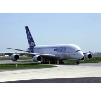 Air Bus A380      ,    -    